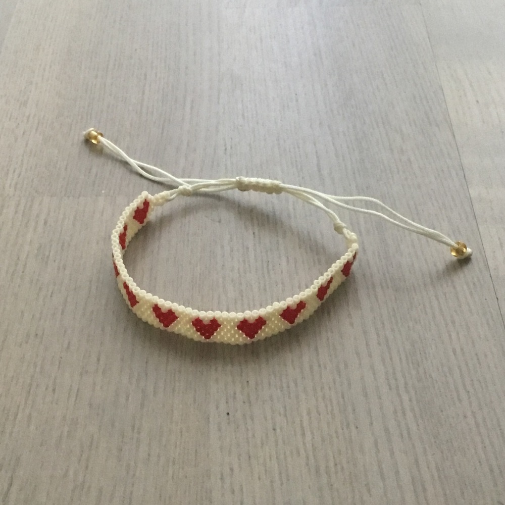 Miyuki Seed Beads Retro Hearts Red on Cream Adjustable Bracelet